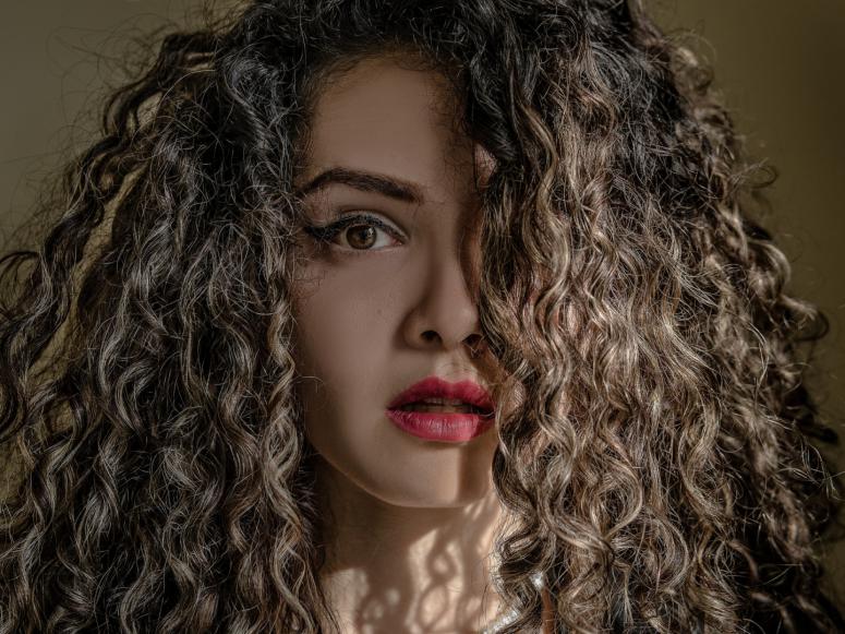 The Best Anti-Frizz Products for Hair The Best Anti-Frizz Products for Hair