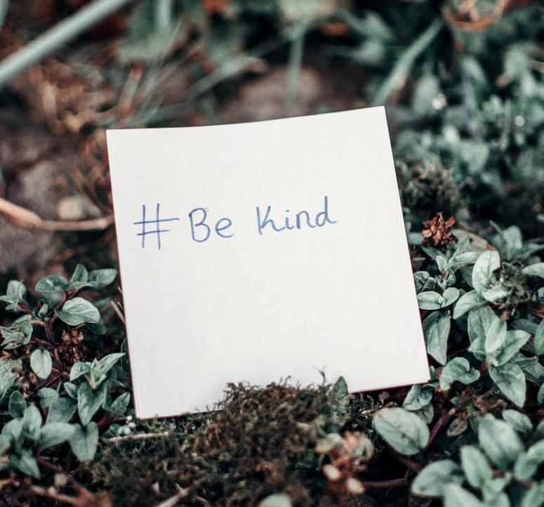 5 Small Ways of Showing Kindness Everyday 5 Small Ways of Showing Kindness Everyday